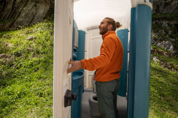 Porta potty delivery and setup in Francis, UT